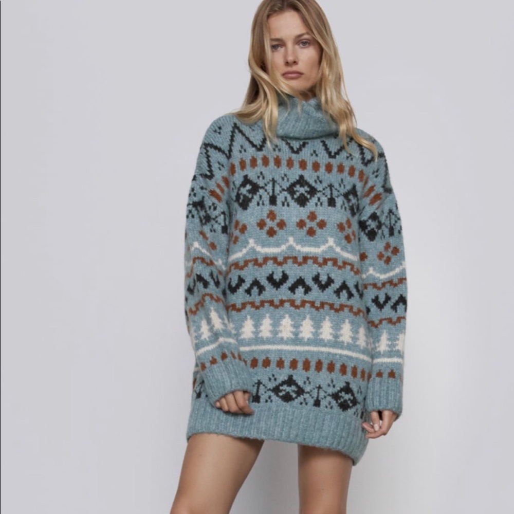 NWT ZARA Oversized knit sweater